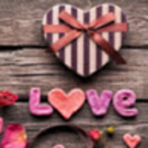 Meet your Posher, Lupita